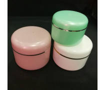 专业化妆品批发产品库 高效供应链与选品策略全解析